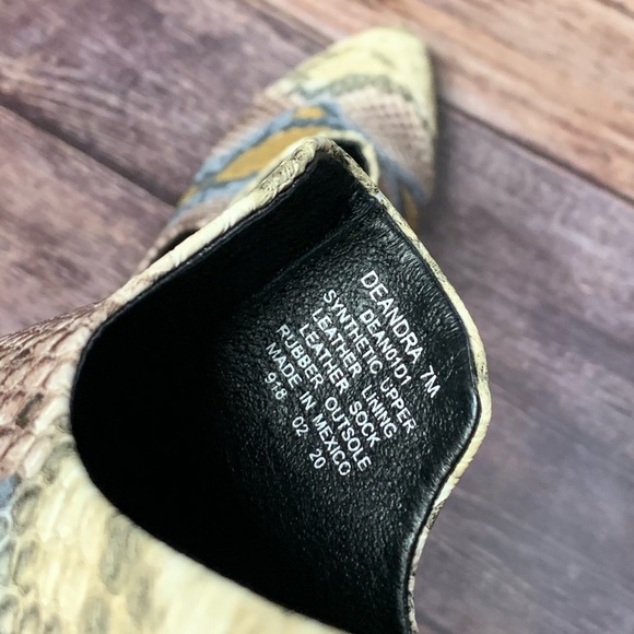 Steve Madden ~ Deandra Snakeskin Embossed Mule - Picture 10 of 12